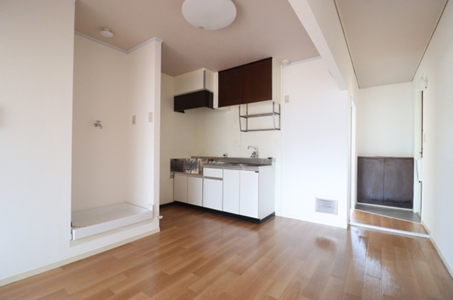 居室・リビング　居室　６帖