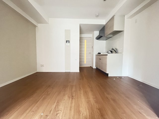 居室・リビング　こちらのリビングで趣味の時間をお楽しみください