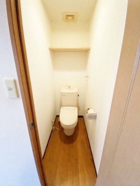 トイレ　別部屋同仕様