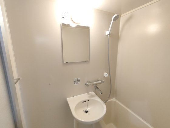 洗面設備　※別部屋の写真です