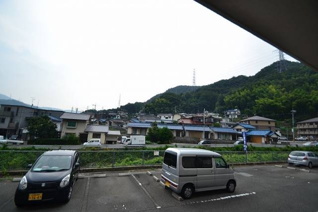 眺望　お問合せはシティホーム海田センター　082-821-2227