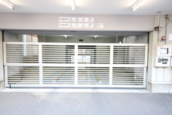 駐車場　★見学予約受付中★
