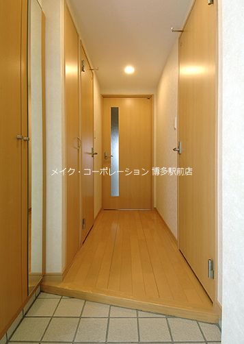 玄関　※1LDK引用