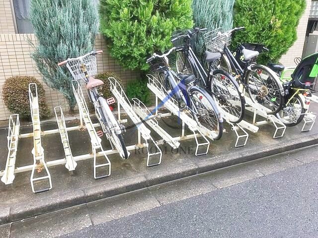 その他共有部分　駐輪場です。