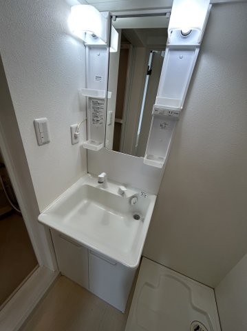 洗面設備　同タイプ室内写真