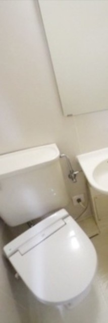 トイレ　別部屋同仕様タイプ