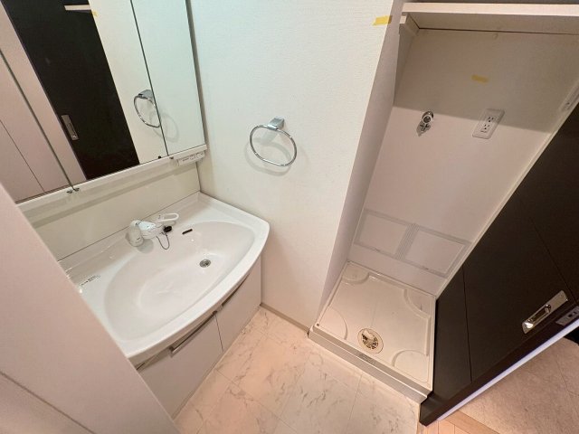 洗面設備　脱衣スペースもあります