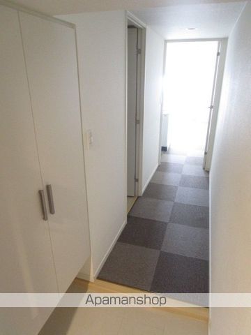SIDE Oneの玄関写真