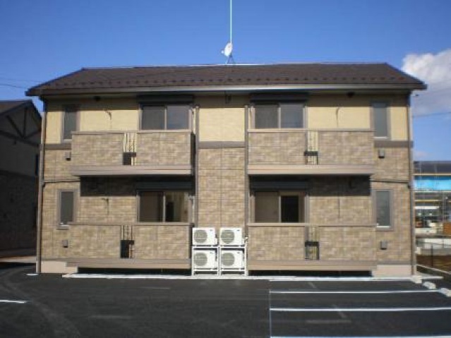 建物外観　ダイワハウス施工。地震に強い軽量鉄骨造。