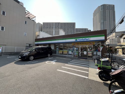 コンビニ　ファミリーマート善源寺２丁目店（コンビニ）まで134m