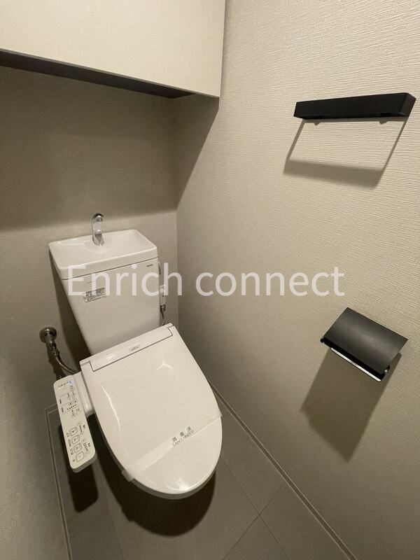 ＪＲ総武線快速 馬喰町駅 徒歩7分 10階建 築4年のトイレ写真