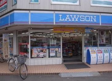 コンビニ　ローソン 高井戸陸橋店（コンビニ）まで138m