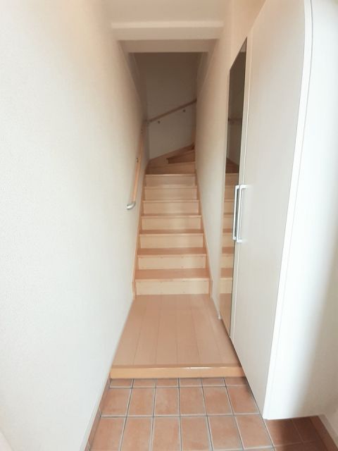 グランツ ミツワの玄関写真
