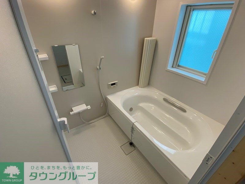 練馬区羽沢2丁目戸建ての風呂写真