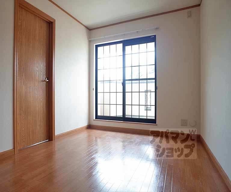 フォレスト桜坂の居間写真