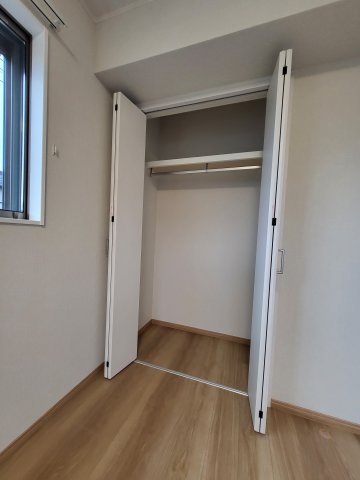 ＪＲ成田線 成田駅 バス乗車時間：10分 最寄りバス停で下車 徒歩2分 2階建 築4年の内装写真
