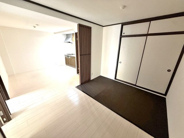 ハイツ川口の居間写真