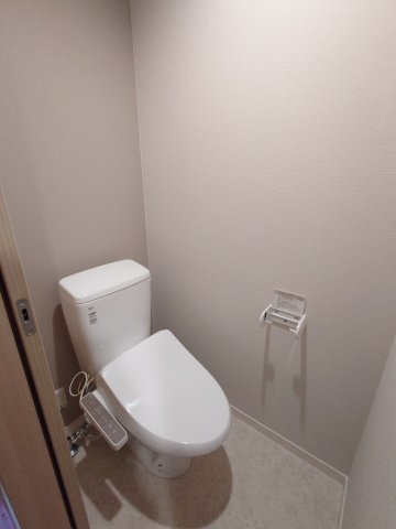 トイレ　コンパクトで使いやすいトイレです