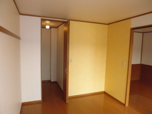 その他部屋・スペース　隣のお部屋と繋げてお使いすることも可能です。