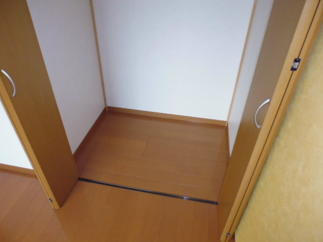 収納　収納完備でお部屋を広くお使いできます。