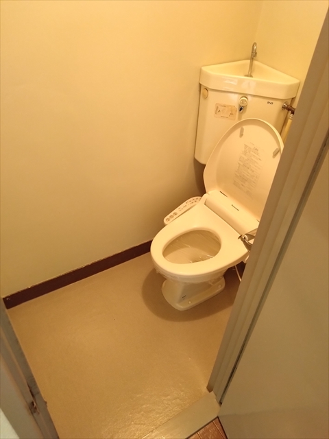 【名古屋市中区大須のマンションのトイレ】