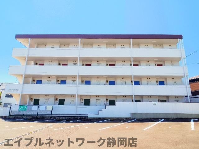 【静岡市駿河区手越原のマンションの建物外観】