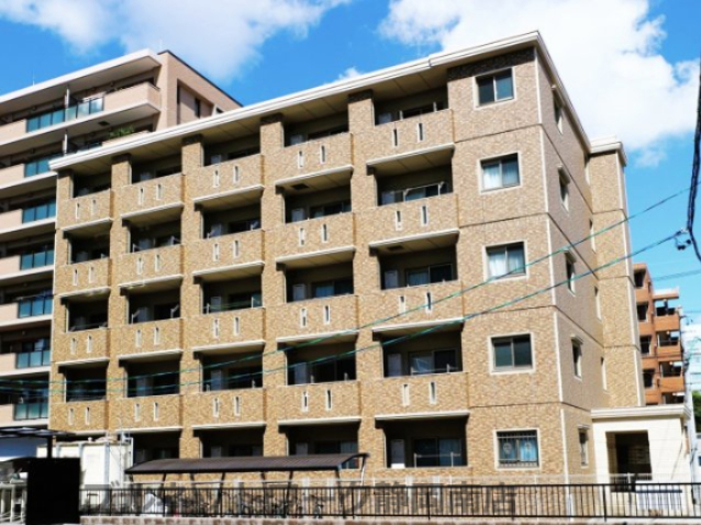 建物外観　落ち着いた雰囲気の外観です