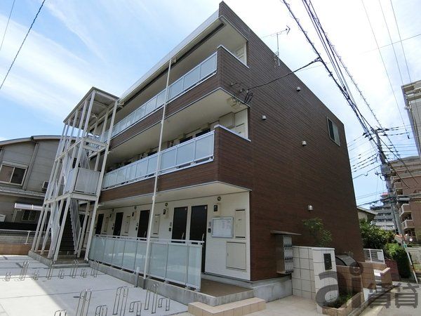川越市富士見町のマンションの建物外観