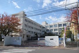 【ハイツ阪井の小学校】