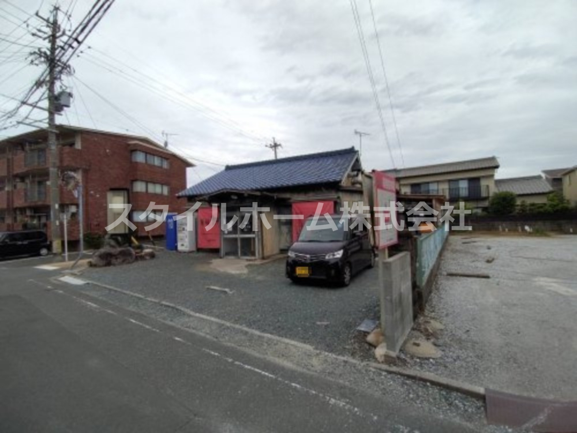 飲食店　牛歩（飲食店）まで667m