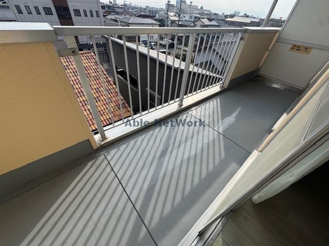 バルコニー　ベランダ