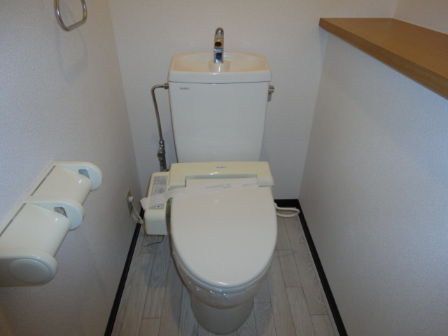 トイレ　シャワー付トイレ