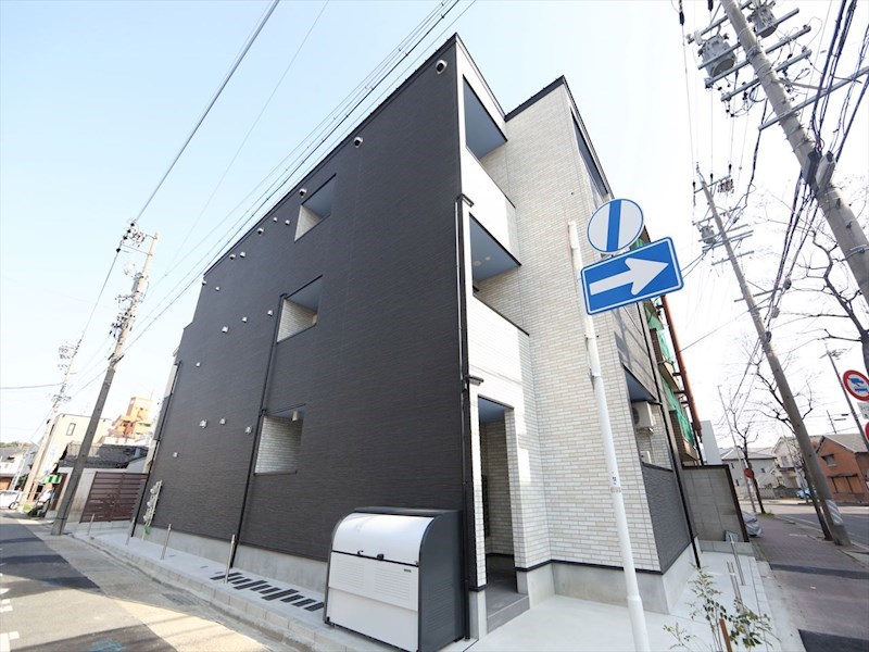 建物外観　外観　オートロック　デザイナーズ　光インターネット無料