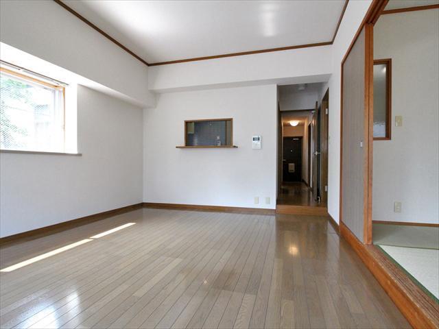 居室・リビング　松山市味酒町　味酒直貴ビル　リビング