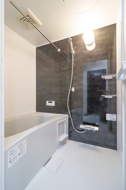 バス・シャワールーム　図面と現状に相違がある場合には現状を優先