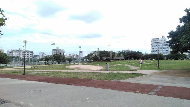 公園　新都心公園（公園）まで824m
