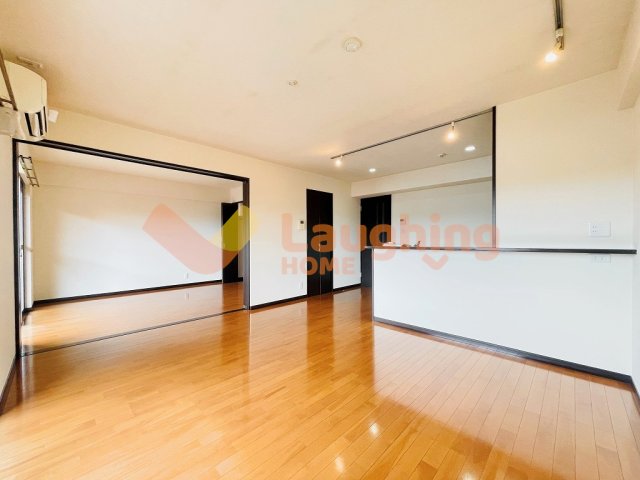 居室・リビング　こちらの居間で趣味の時間をお楽しみください※別タイプの写真で