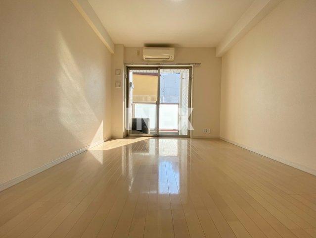 CUBE’Sの居間写真