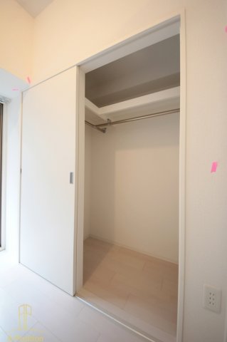 収納　セレニテ本町ルフレ