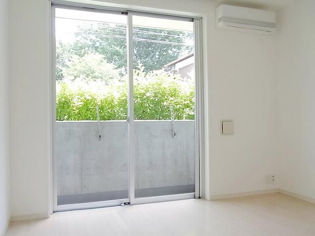 居室・リビング　★フローリング★