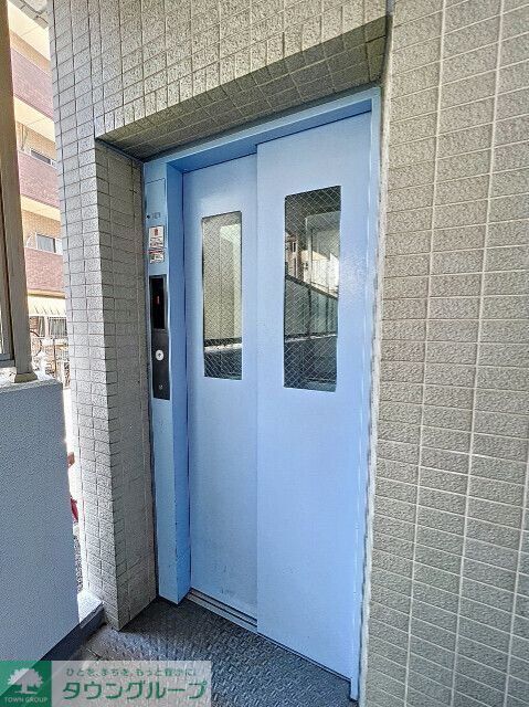 エントランス　エントランス