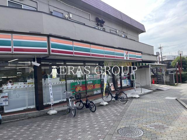 コンビニ　セブン-イレブン 練馬石神井５丁目店（コンビニ）まで300m