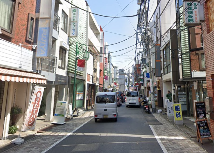 ショッピングセンター　上原銀座商店街（ショッピングセンター）まで886m