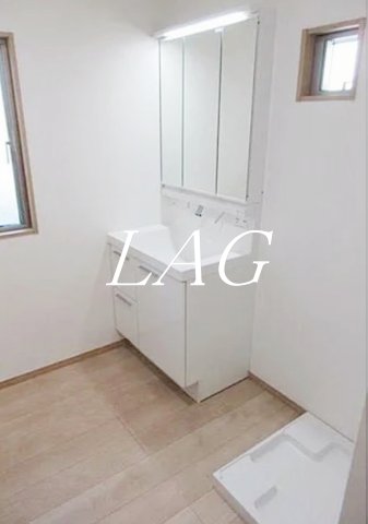 洗面設備　洗面台です。