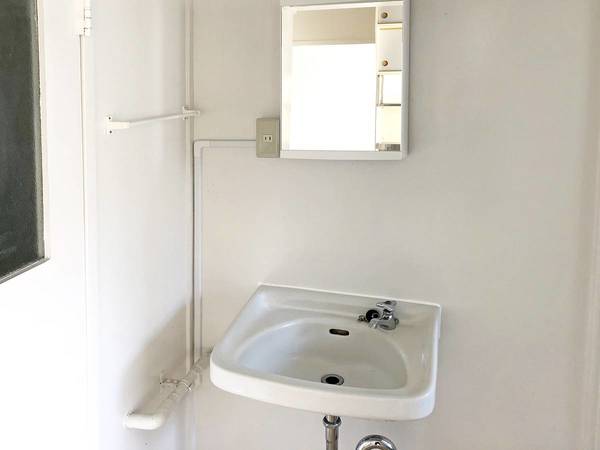 洗面設備　ビレッジハウスの同一物件・同一タイプの間取りの写真です