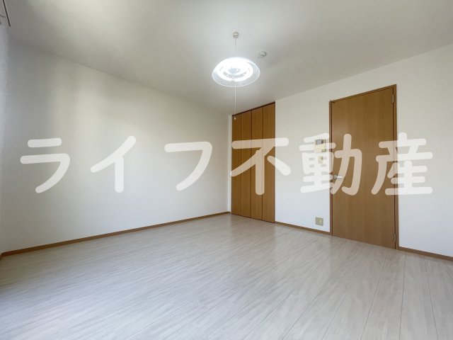 居室・リビング　居間です