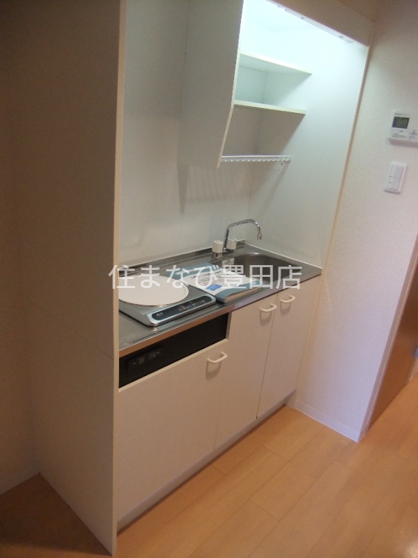 キッチン　同型別部屋写真
