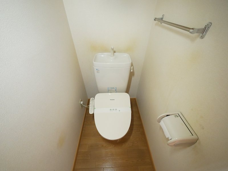 トイレ　ウォシュレット