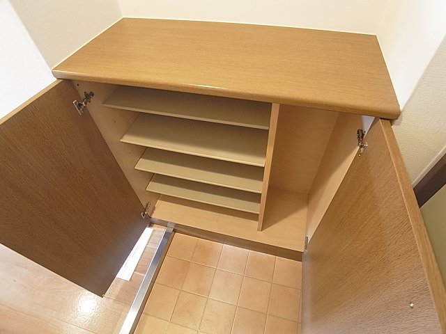オークハイツの玄関写真