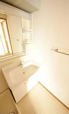 洗面設備　別部屋の画像を使用しております。